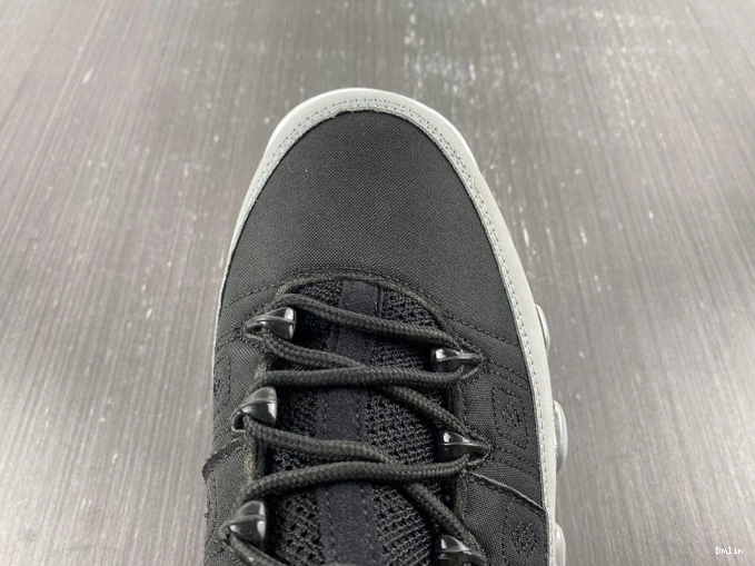 Bmlin shoes Particle Retro CT8019-060 9 Grey Jordan 0804